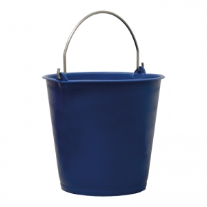 Ce grand seau en plastique avec anse en aluminium est un outil...